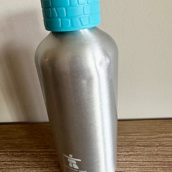 Vancouver 2010 Olympic Glasses and Quatchi Stainless Steel Water Bottle - Picture 2 of 4